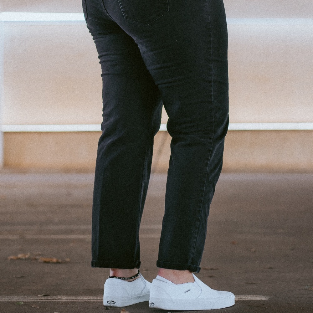 Black faded crapi jeans